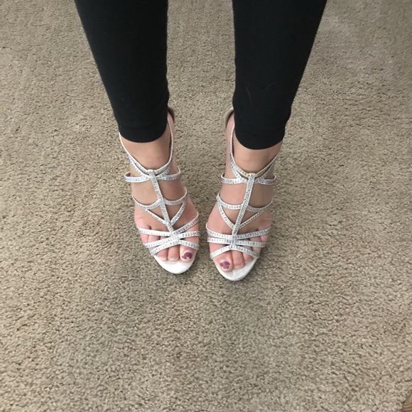 Heels - Picture 2 of 2